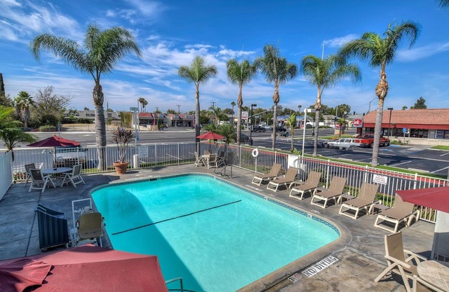 Motel 6 Stanton, CA
