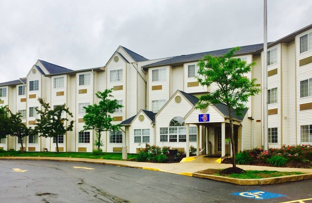 Motel 6 Streetsboro, OH