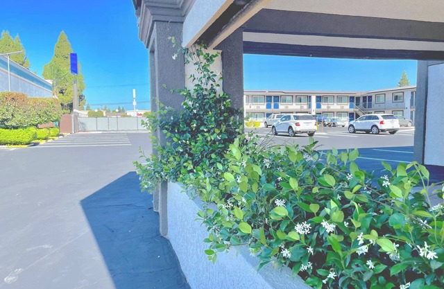 Motel 6 Yuba City, CA