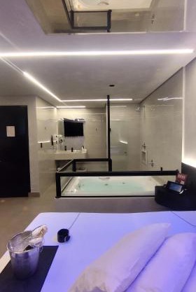 Motel Marselha 6