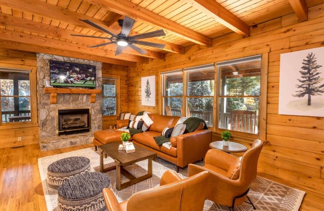 Mountain Air Cabin