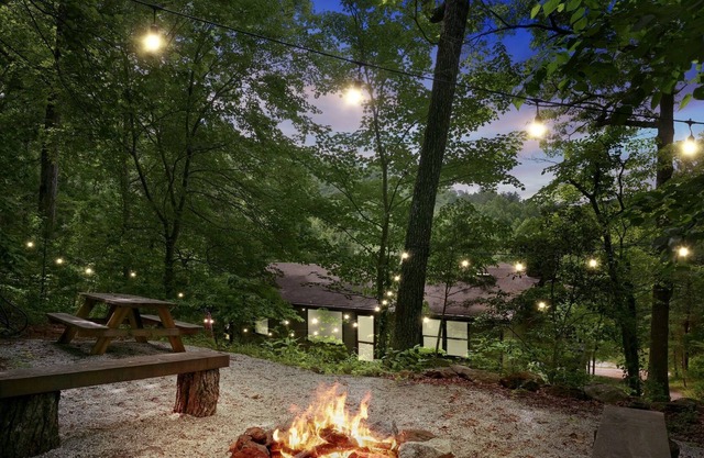 Vintage Mountain Villa Near Helen & Clayton, GA