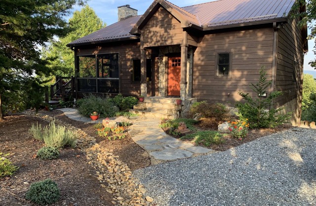 Nouveau chalet de montagne avec toutes les commodités d'une maison