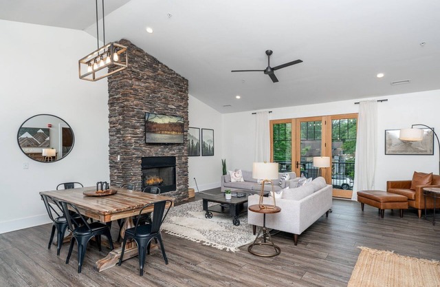 Mountain Condo in Downtown Blowing Rock
