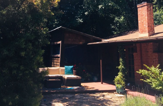 Chalet de montagne près de Russian River, randonnées pédestres et du centre-ville, amis et famille