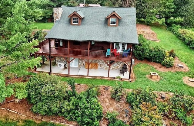 Mountain Dreams-Open for Bookings! Sleeps 10, Gas FP