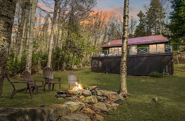 Mountain Escape (Waterfront on Lower Wilson Pond!)