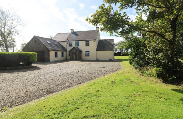 Ferme de montagne, BROAD HAVEN