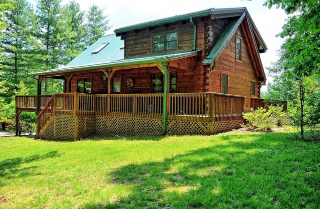 Montagne Héritier-Belle Cabin w / HOT TUB, Table de billard, Wi-Fi et AC!