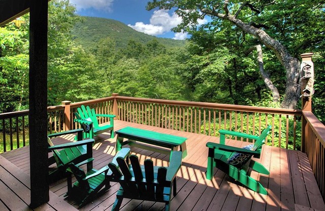 Mountain Hydeaway | Mtn Retreat w/ Stunning Views, Fireplace and Covered Hot Tub