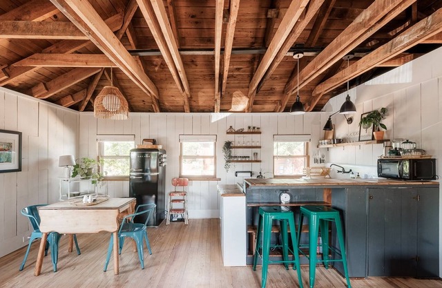 Mountain modern Carriage House downtown Morganton*