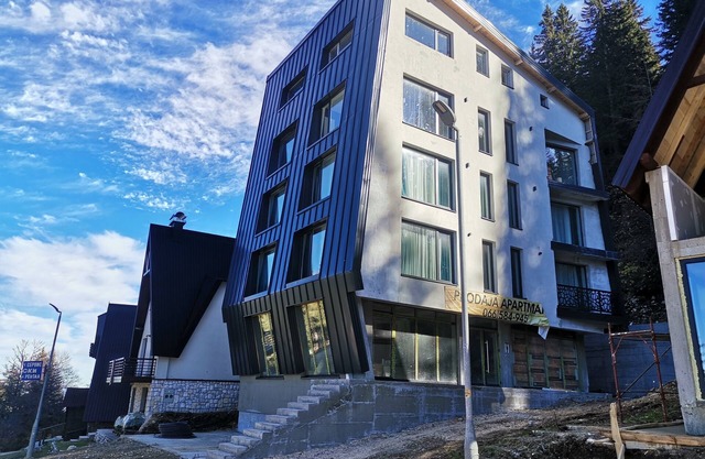 Profitez d'un paradis de montagne dans l'appartement moderne de Jahorina !