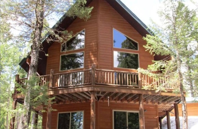 Mountain Pines Luxury Cabin 3 Bedrms+Hot Tub+WiFi