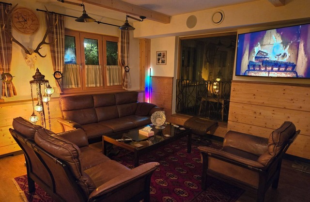 Mountain Residence in Austrian Alps for Skiing & Events, 1h to Vienna&Airport