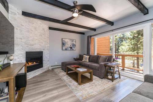 Mountain Retreat - Lake Tahoe - Incline Village - Private Garage