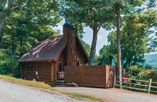 Mountain Ridge Retreat