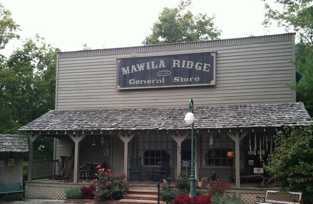 Mountain ridgetop apartment located in a quaint setting