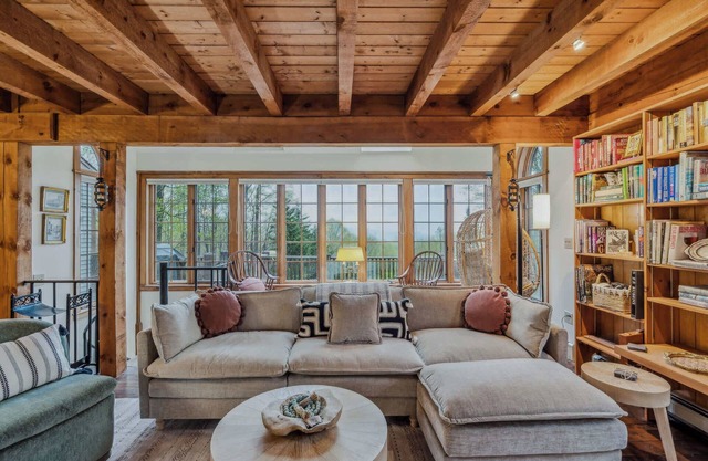 Mountain Views! Bonus Room | Sugarhouse Hideaway