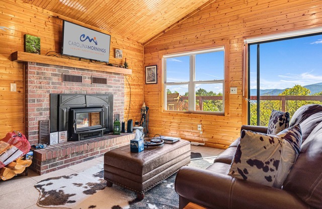 Mountain Vista by Carolina Mornings | Grill, Mtn Views, Hot Tub♨️+Biltmore Pass