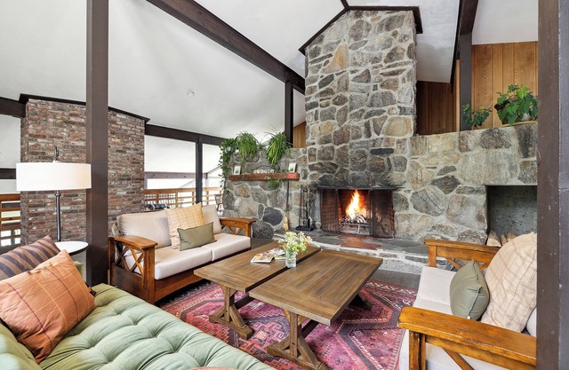 Mountaineer Inn