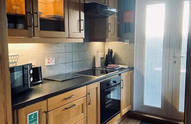 Mountainside Lodge in Aberdovey - near beach