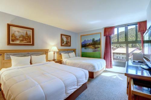 MP613H Mountain Plaza Hotel Room Hotel Room