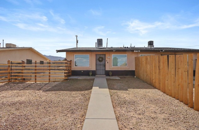 MT-View Home NE El Paso/5min Fort Bliss/Airport/Pet Friendly