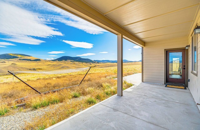 Mtn-View Home w/ Public Land Access in Guffey!