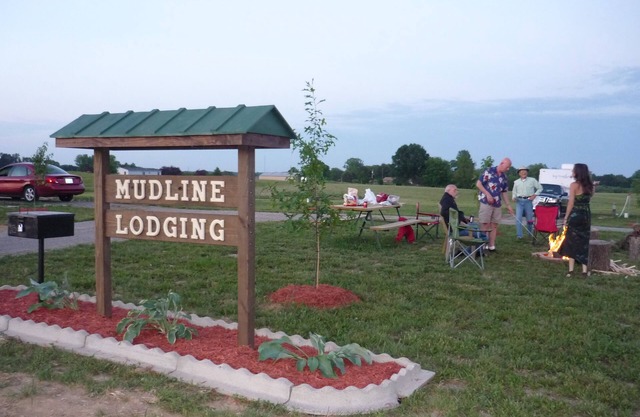 Logement de cabine de votre fond de la mer par excellence, RV & Camping Location à Southern Illinois!