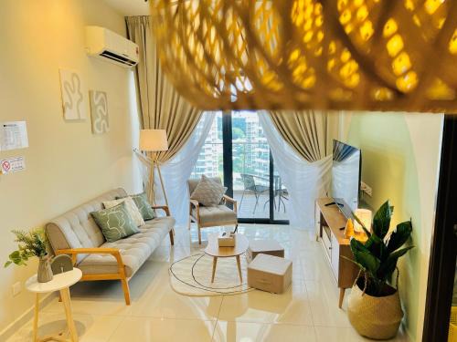 Muji-Inspired 2BR 2BA Apartment, 8 Mins to CIQ, Sleeps 2-6