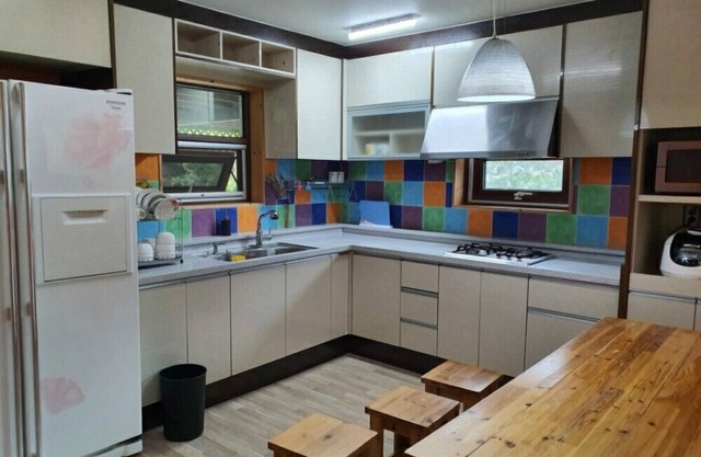 Muju Caravan Pesnion