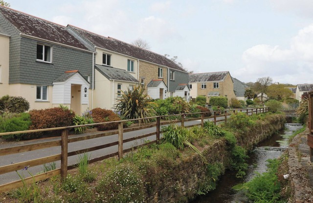 MULBERRY COTTAGE, conviviale et familiale, avec piscine à Falmouth, Ref 959494