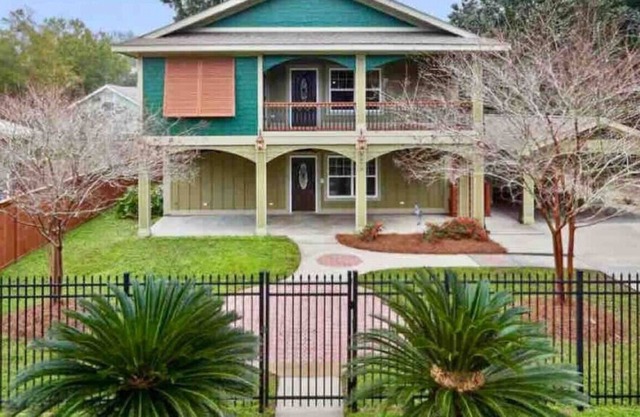 Bear Pt Pet Friendly Retreat