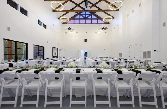 Multi purpose building for weddings, family reunions, company parties, etc!!