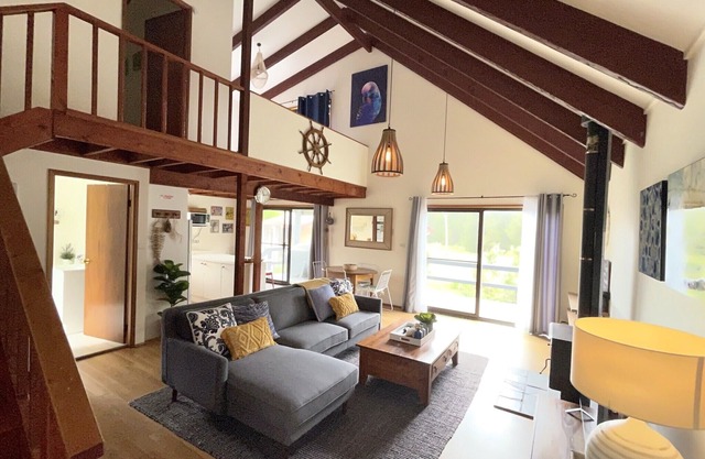 «My Beach Retreat», Bawley Pt