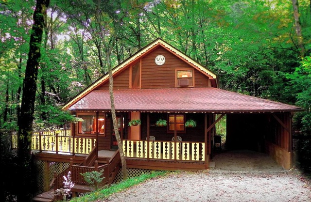 My Cabin In The Mountains: Quiet, Relaxing, Affordable.