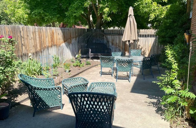 My Heart Beets 4 Sugarhouse- 2Bd Highly walkable