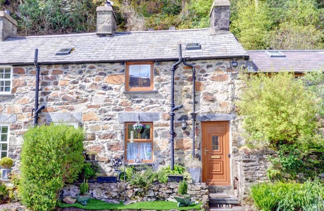 Mynydd Annedd Cottage