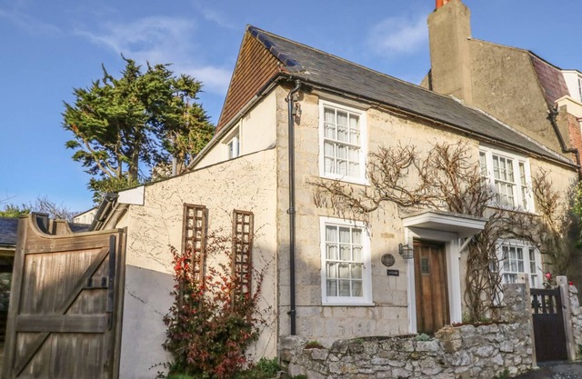 Myrtle Cottage, WYKE REGIS