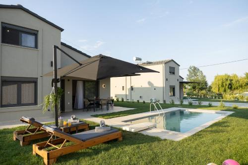 Mythical Olympus Mare Seaside Pool Villas