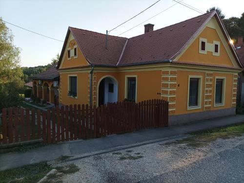 Nádkunyhó Vendégház