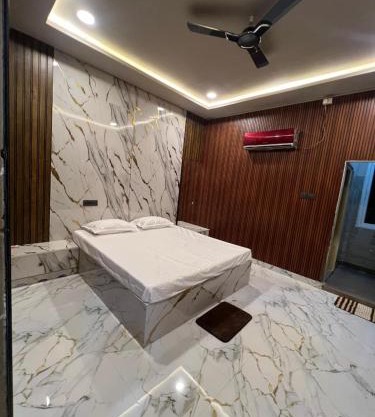 N R GUEST ROOMs