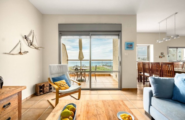 Nahariya Beachside Comfort Stay by Sea N' Rent