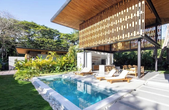 Naia Surf Villas Walk to Beach/2 Private Pools