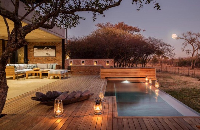 NAKO Safari Lodge