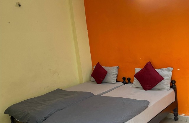 Nandini Guest House