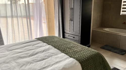 Nandoni Junction GuestVilla