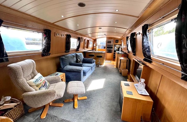 Narrowboats and moorings