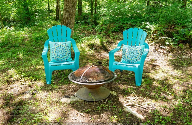 Nashville, Franklin, Brentwood, Spring Hill - Rustic Cabin 4 CAMPERS RV PARK