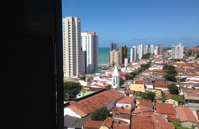 Studio Natal à Petrópolis avec vue sur la mer et la colline près de Praça das Flores